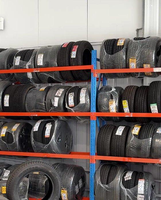 Pneus neufs en stock chez MecaExpress